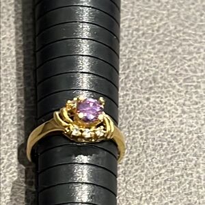 *Gorgeous Gold and Purple Costume Ring